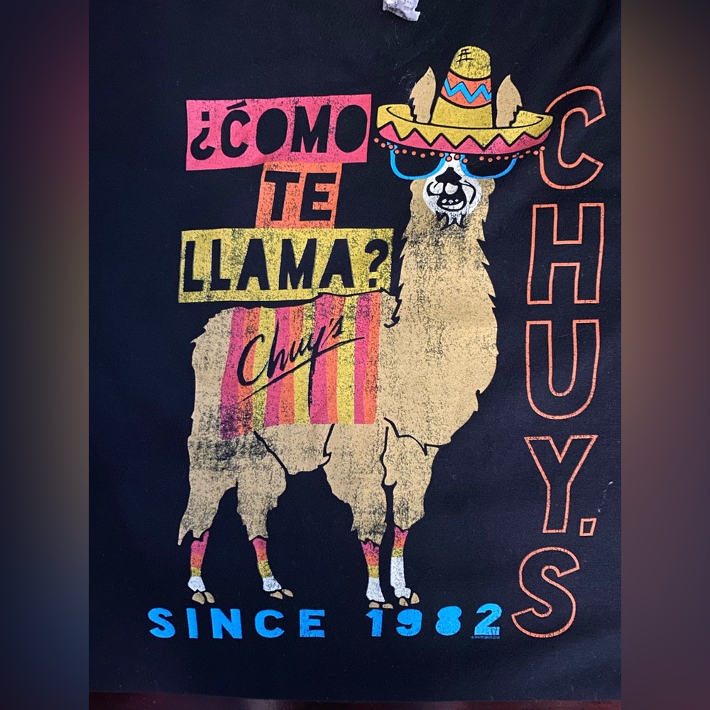 Vintage Chuy's ‘Como Te Llama’ Graphic T-Shirt size Small